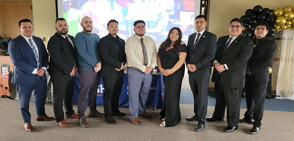 Jose Hurtado, Pablo Bernal, Giovanni Gutierrez, Jorge Fernandez, Jorge Vidales, Ashley Caracheo, Robert Espinoza, Felipe Coronado and Jose Sanchez